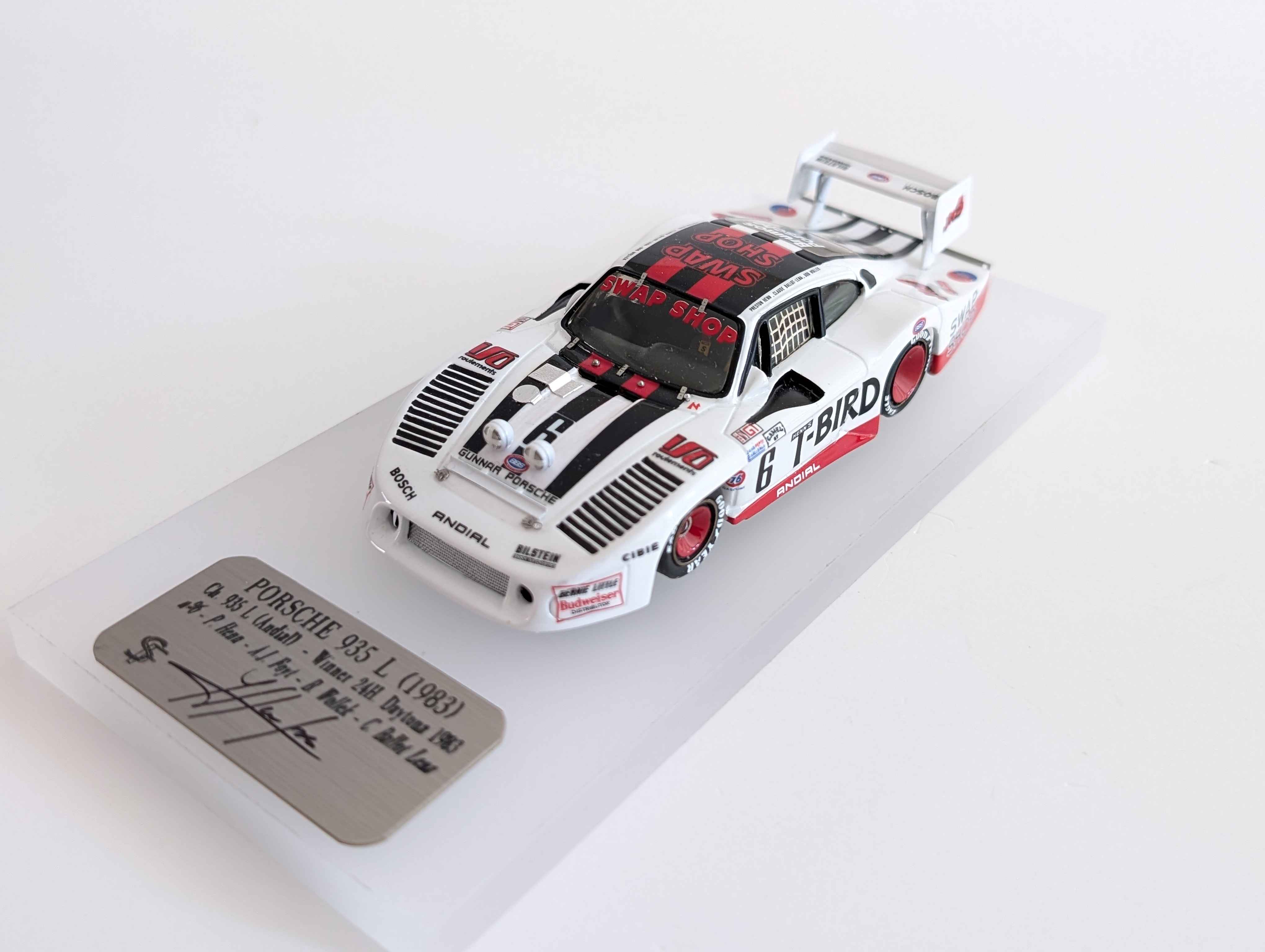 F. Suber : Porsche 935 Le mans 1983